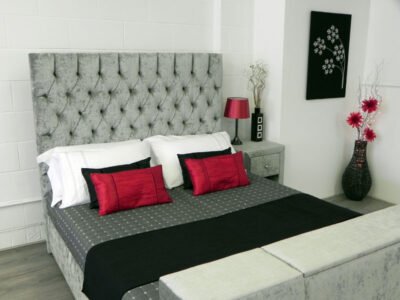 Victoria TV Waterbed